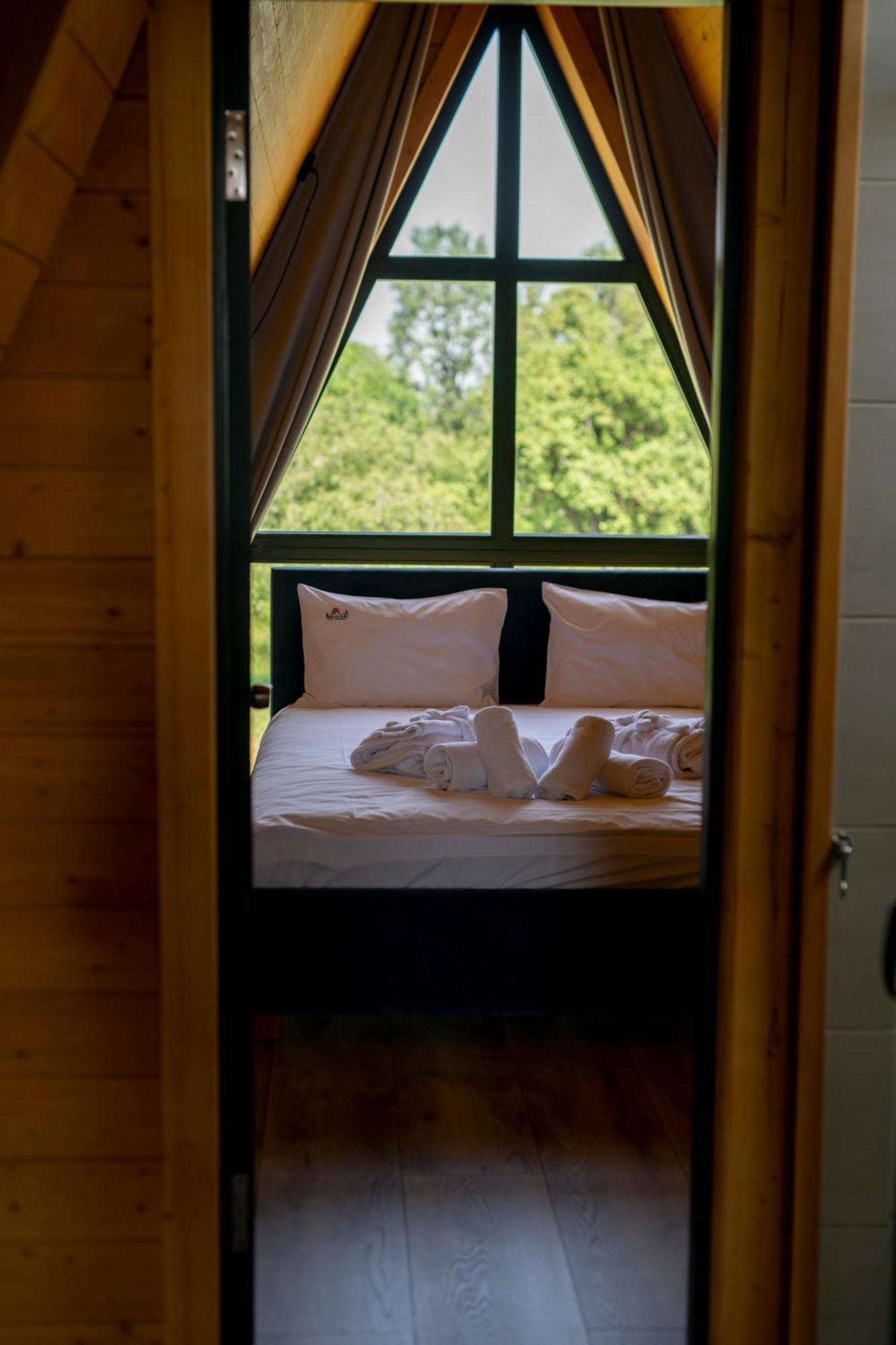 Vino Chalets Bran Sohodol  Екстериор снимка